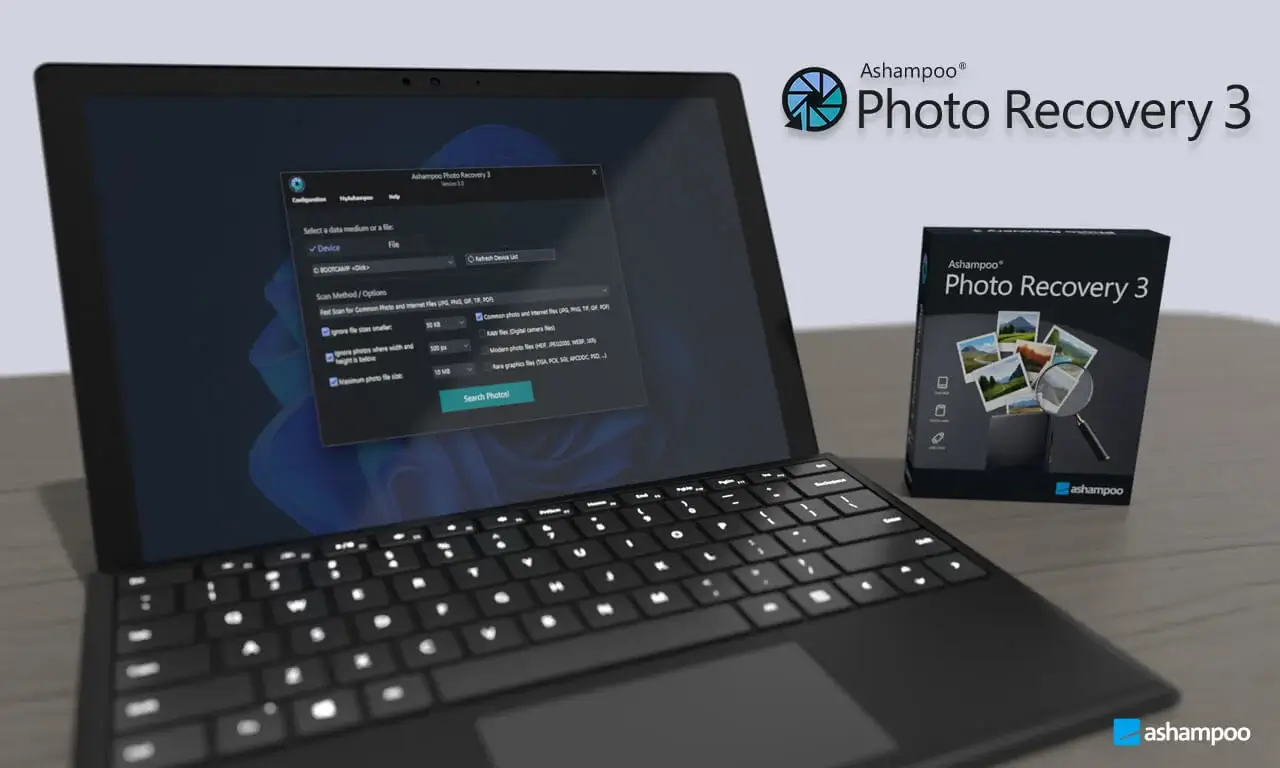 Ashampoo Photo Recovery software on laptop display.