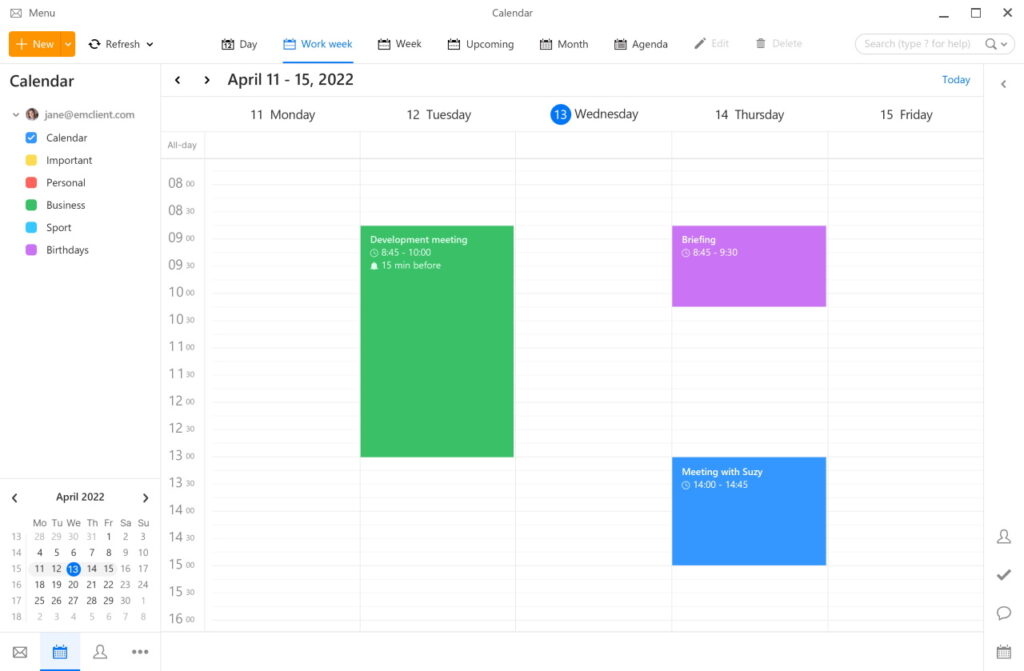 Weekly calendar with meetings and events.